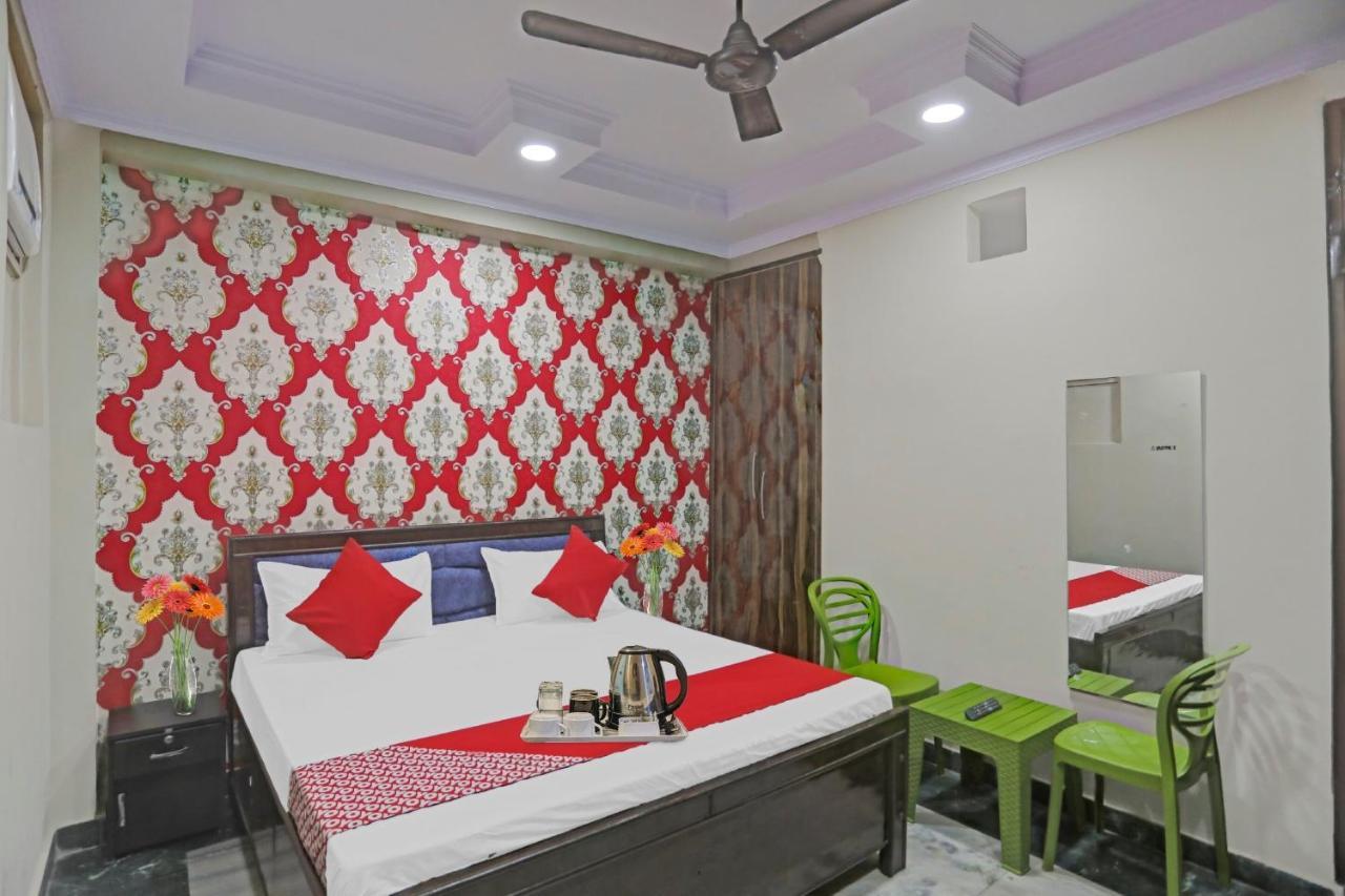 Super Hotel O Metro Inn Near Worlds Of Wonder Kalkaji Devi Exterior photo