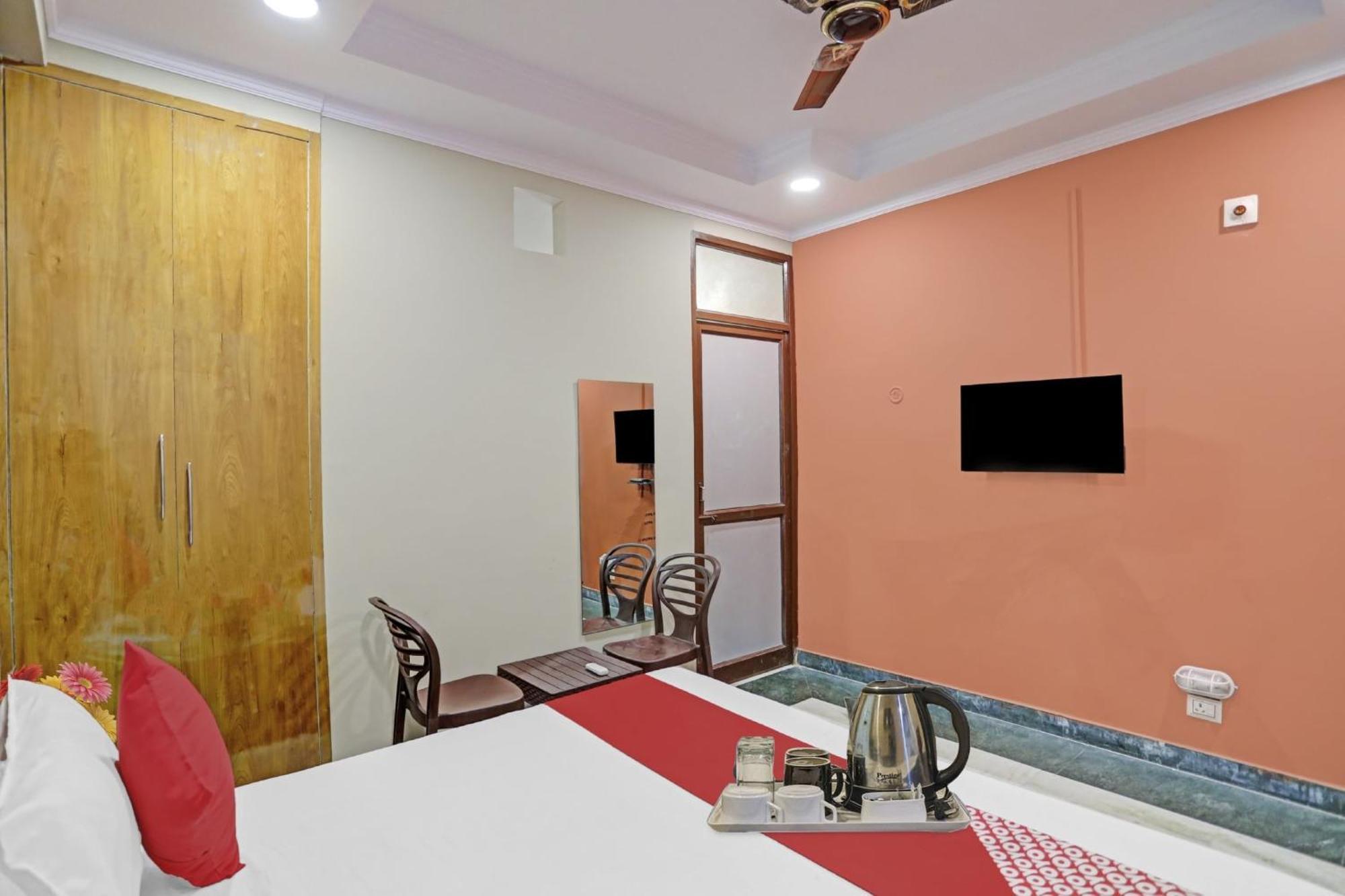 Super Hotel O Metro Inn Near Worlds Of Wonder Kalkaji Devi Exterior photo
